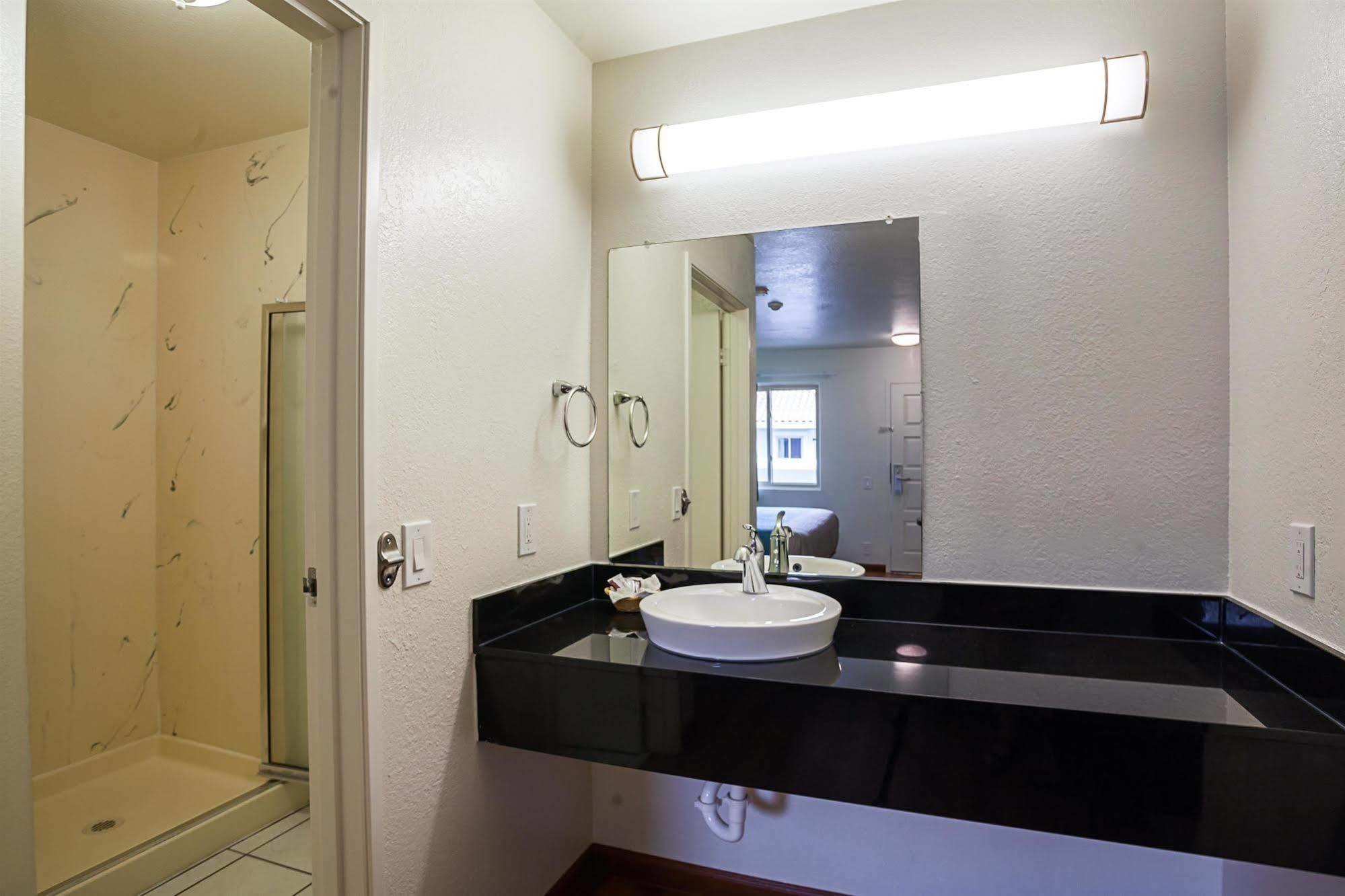 فينتورا، كاليفورنيا Pacific Inn Motel المظهر الخارجي الصورة